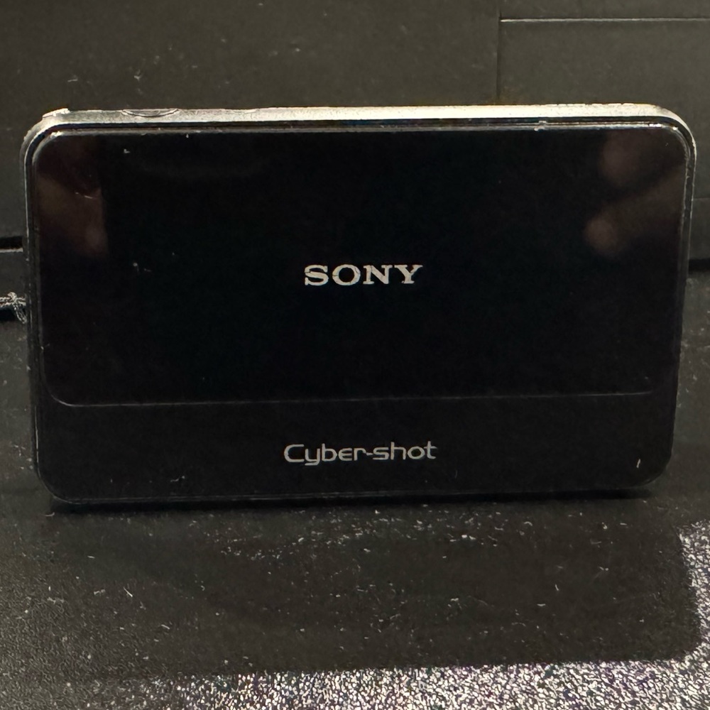 Sony Cyber-shot T110